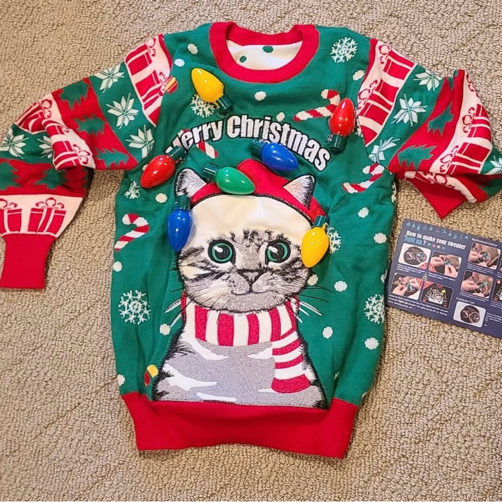 Unisex kids size 5-6 Cat Christmas Sweater with LED lights with 6 modes